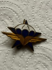 Militaria Insigne 1ere RGT De Chasseur Parachutistes Époque ALGÉRIE 