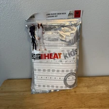 32 Degree Kids M 8 10 Long Sleeve Crew Neck Legging Set Snowflake White Thermals