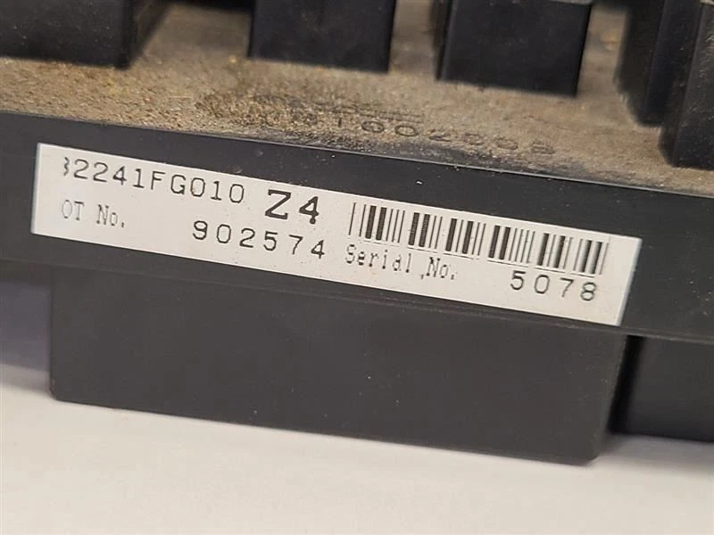 2008 09 10 2011 SUBARU IMPREZA предохранитель коробка отсека двигателя основание 82243FG001   - Изображение 3 из 4