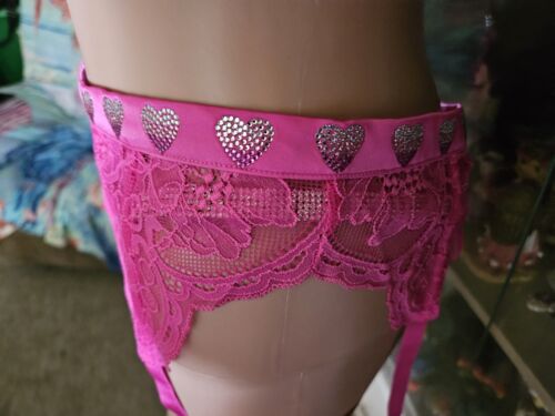 Victorias Secret Shine Strap Lace Garter Belt M/L Fuschia Frenzy NWT MSRP $49.5 - Picture 3 of 12