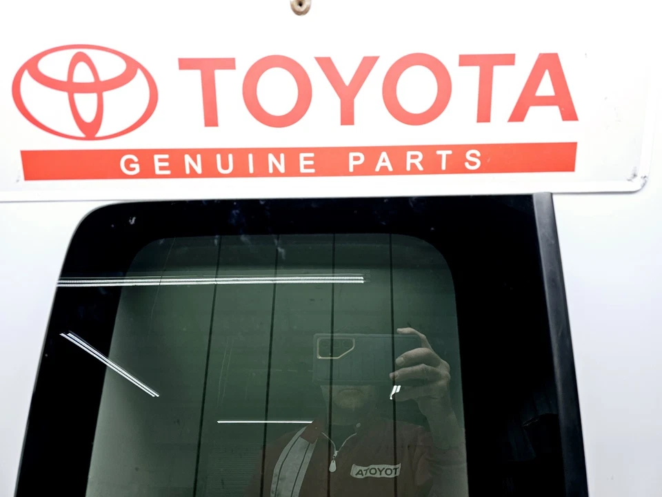 2004-2006 SCION XB PASSENGER RIGHT REAR QUARTER GLASS WINDOW W/ ANTENNA GENUINE Foto 3 de 4