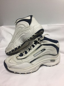 vintage reebok running shoes