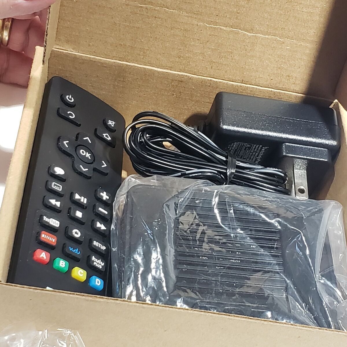 RCA DSB872WR WiFi Streaming Media Player w/1080p HDMI output RCA DSB872WR WiFi Streaming Media Player w/1080p HDMI output
