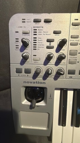 Novation X-Station 25 Synthesizer & MIDI Controller - Picture 3 of 7