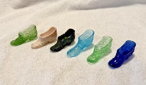 6 Vintage Glass Mini Button/Daisy Various colors Fenton/Kanawaha slippers/shoes
