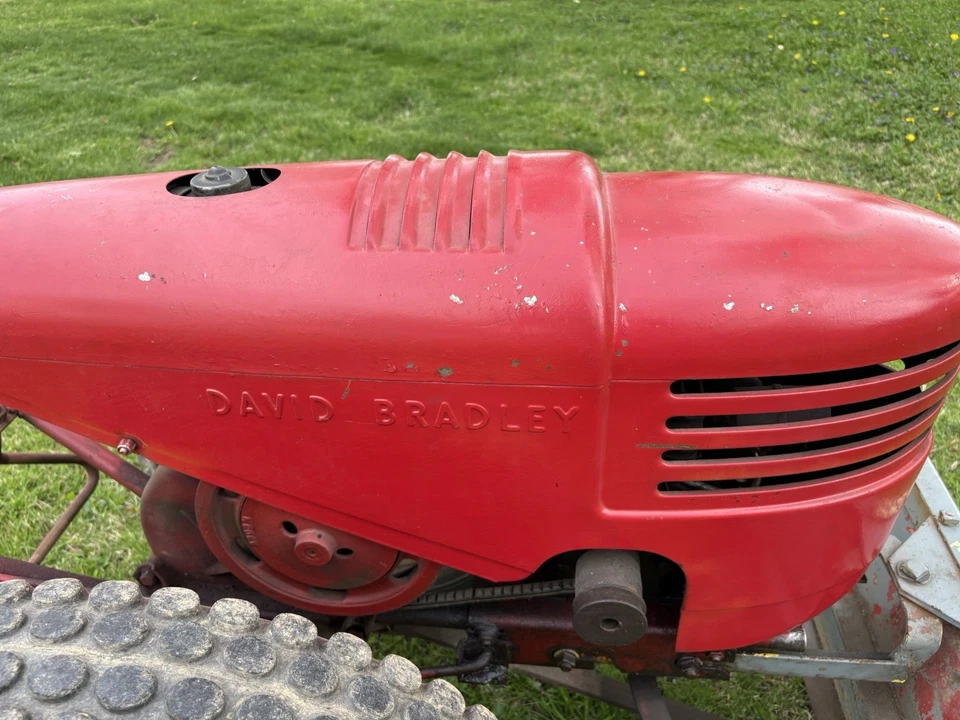 1950 David Bradley 917.57520 walk-behind tractor with a snowplow attachment - Image 4 of 4