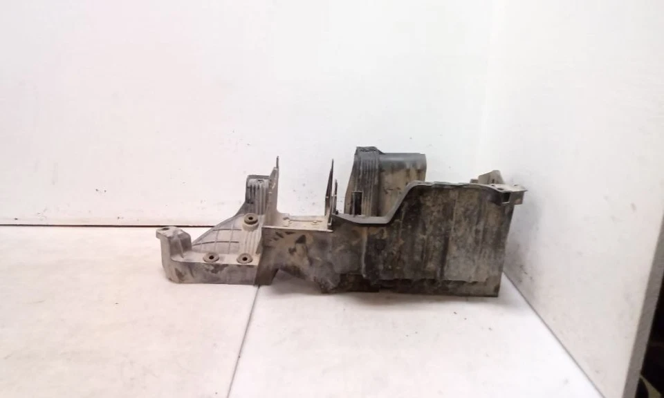 Лоток аккумулятора в сборе для Jeep JK Wrangler 3,8 л 55395524 2007-2011 143874 - Изображение 4 из 4