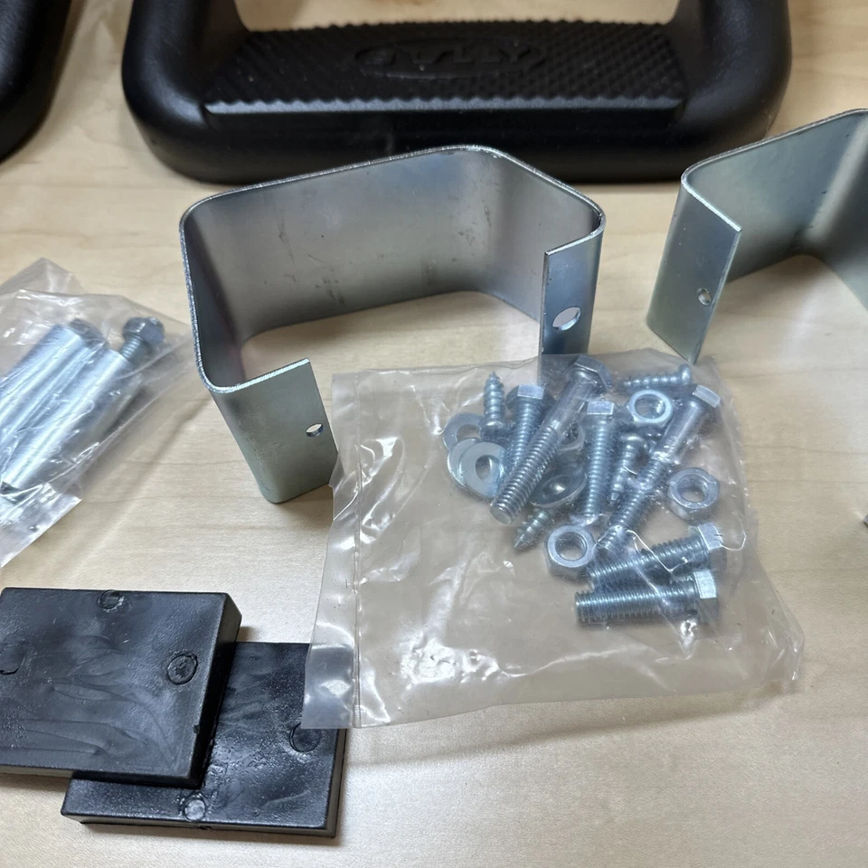 Bully Black Aluminum Side Step for Multiple trucks AS-600SB Lot Of 2 Ram 09-18 - Image 2 of 4