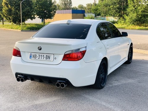 BMW E60 Difusor Difusor Labios Divisor LABI Spoiler Parachoques Almohadilla m PAQUETE solamente - Imagen 4 de 12