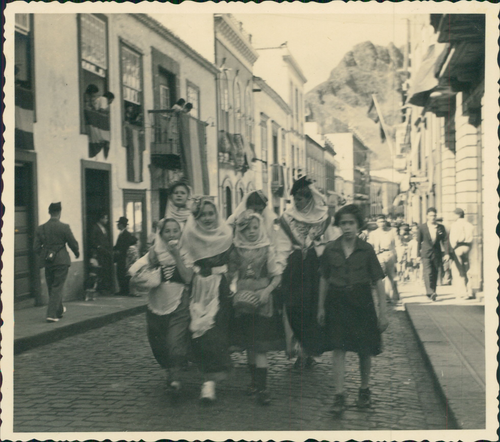 Spanien, La Palma, Santa Cruz, Costumes Traditionnels Vintage Silberdruck. P