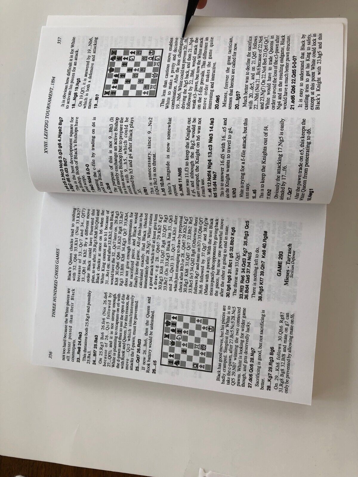 Three Hundred Chess Games 