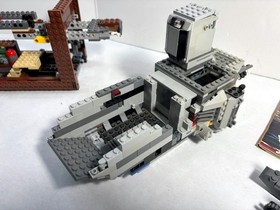 LEGO Star Wars Partials LOT: sandcrawler 75220 + 75103 + tank 7748 + 75204