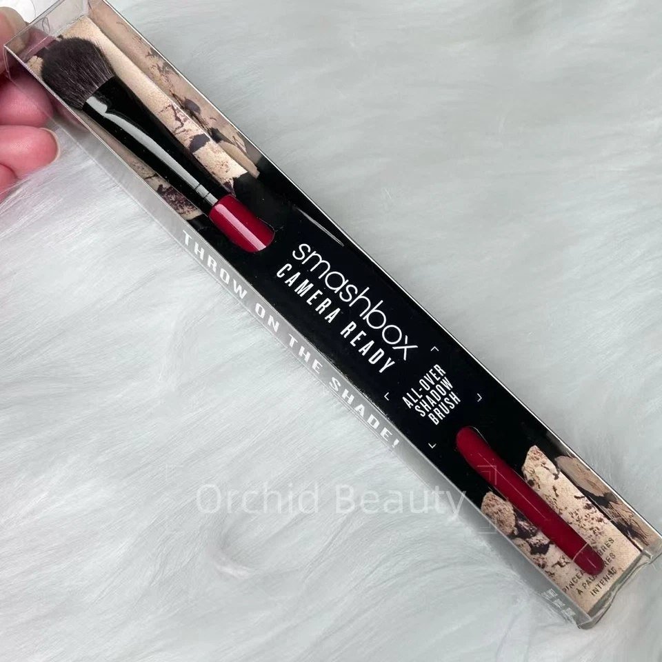 New Sealed Smashbox All-Over Eye Shadow Brush Full Size~Discontinued - Image 3 of 4
