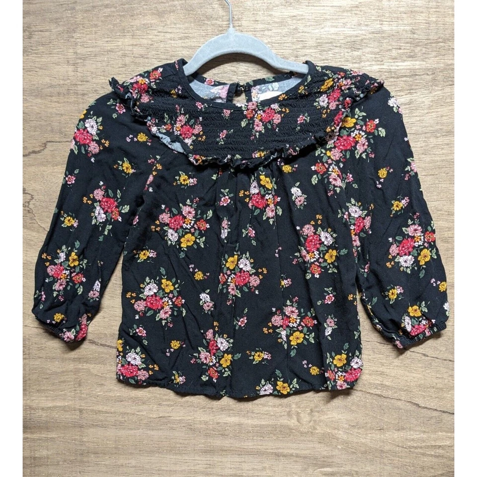 Girls Size 7/8 Lot of 2 Tops T Shirt Christmas Red Cat Holiday Flowers Black - Image 2 of 4