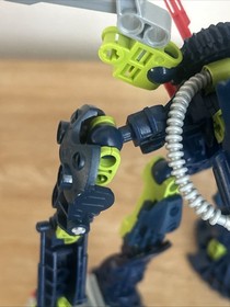 LEGO BIONICLE Toa Mahri Toa Hahli 8914 - Complete *PLEASE READ*