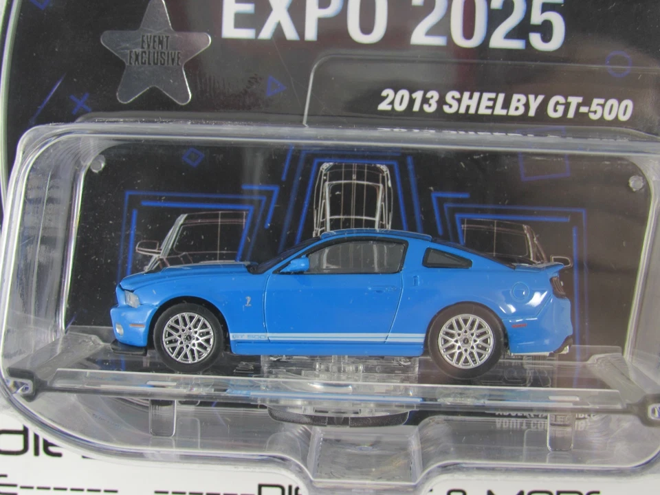 2025 Greenlight Waltersons Collector's Expo: синий 2013 FORD MUSTANGSHELBY GT500 - Изображение 2 из 4