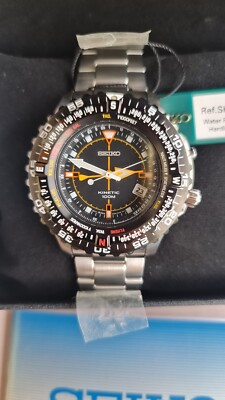 SEIKO Kinetic SKA423P1 FlightMaster Compass Date Black Pilot Steel