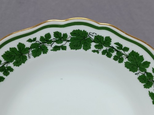 Meissen Hand Painted Green Ivy Pattern & Gold 7 Inch Plate Circa 1924-1934 - Picture 2 of 10