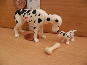 0745 Dalmatians Dog & Puppy + Bone - Playmobil Spare Animal Figure | eBay
