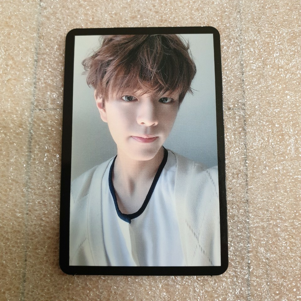 Stray Kids Yellow Wood Special Album QR Photocard Select