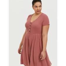 Torrid Plus size 2X ribbed Button Front V Neck Rose Pink Short Sleeve Pockets