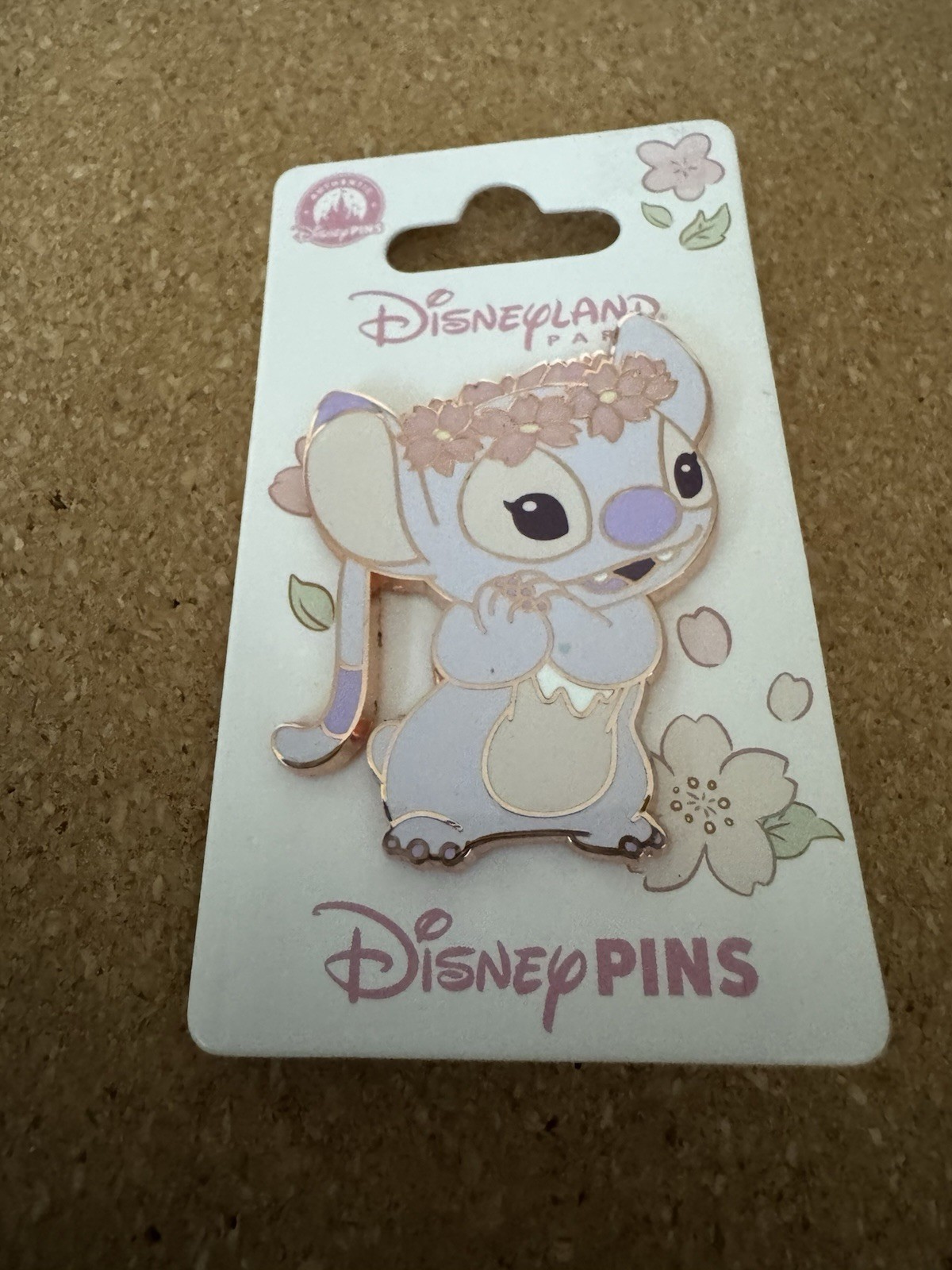 Disneyland Paris Angel stitch pin