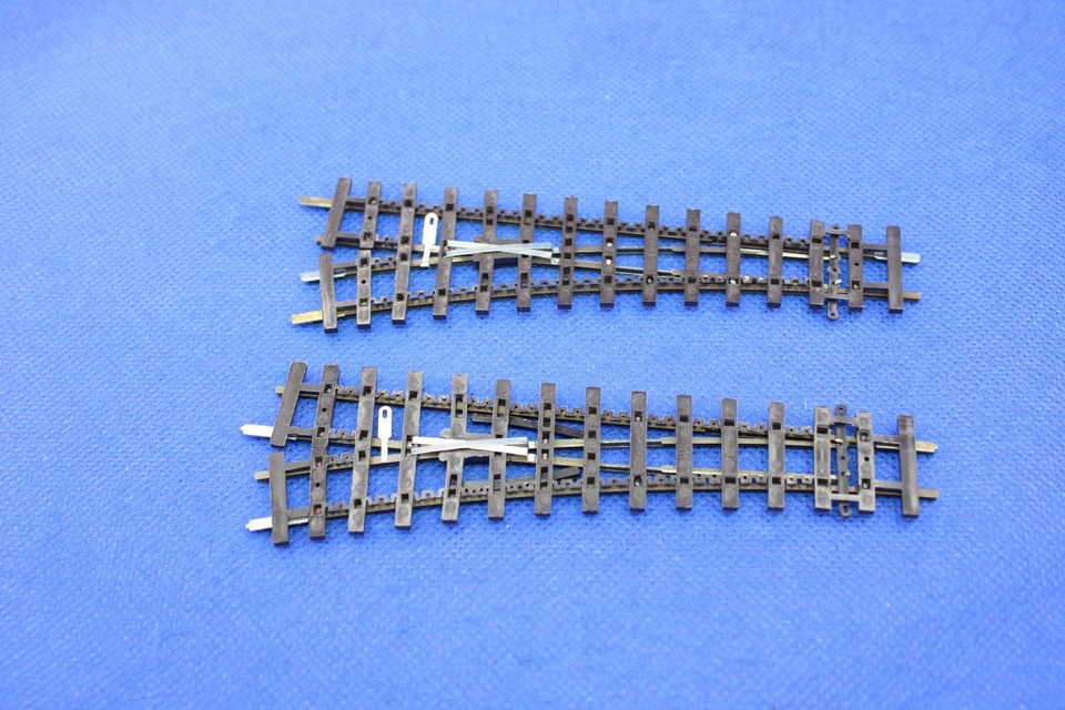 Pilz Spur H0e 2 x Schmalspurweiche rechts/sehr guter Zustand - Bild 2 von 2