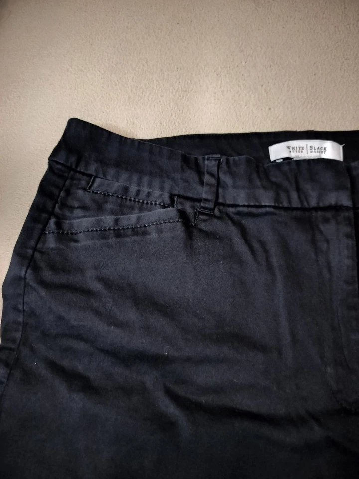 White House Black Market Wmns Black Dress Shorts, 98% Cotton 2% Spandex, Sz 8. - Image 3 of 4