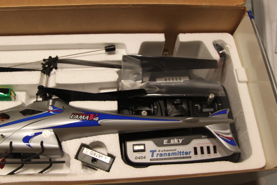 E_SKY Co Axial LAMA V 4 - REMOTE CONTROL HELICOPTER - BATTERY -CH65 NEW - Image 3 of 4