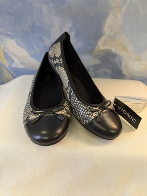 NWT Vionic Spark Minna Orthaheel Ballet Flats In Snakeskin Pattern $120