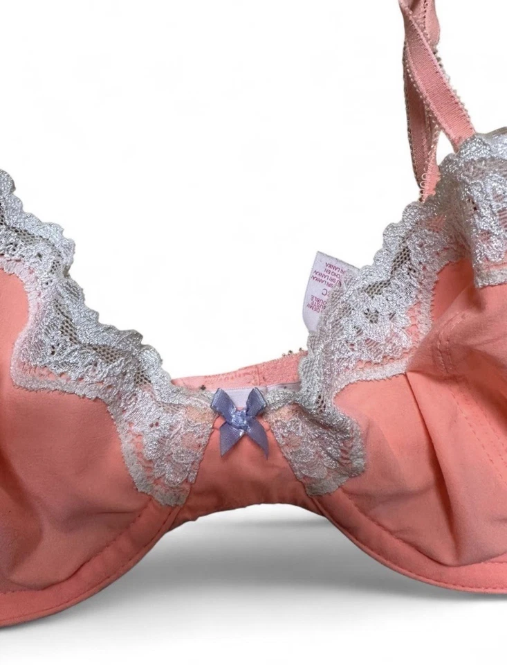 Y2k Vintage Peach Lace Underwire Victoria’s Secret Bra Early 2000s Sexy 34c - Image 2 of 4
