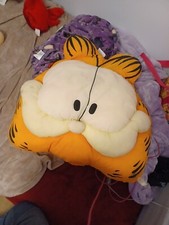 Garfield 1981 Vintage Giant Nylon Pillow