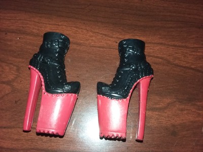 bratz doll feet shoes