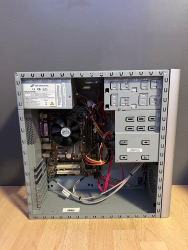 Terra | Intel Core 2 Duo | 2 GB DDR2 | 250 GB HDD | Windows XP | PC retrò - Foto 3 di 4