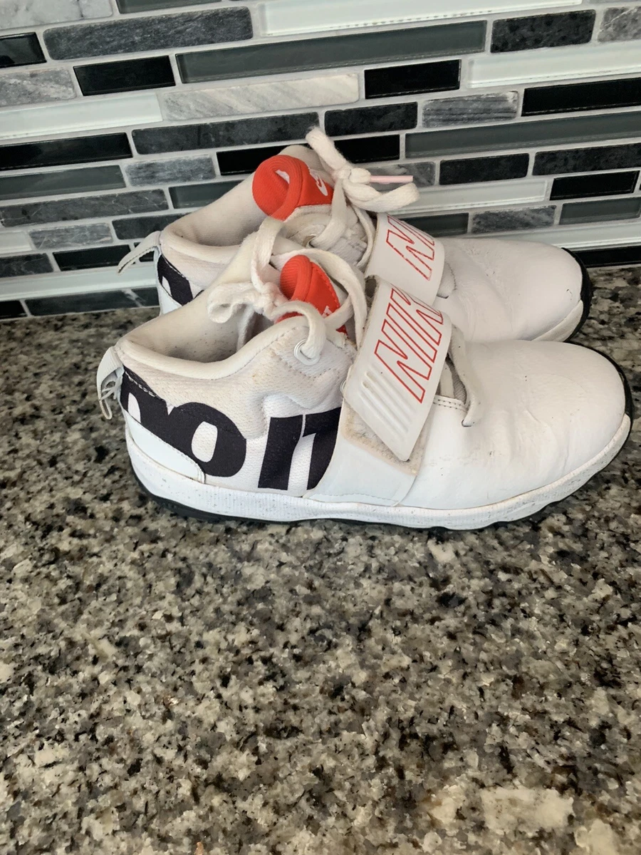 Nike Team Hustle D8 AQ9976 100 Boys White Basketball Sneakers