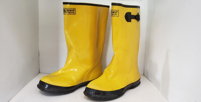 BODY GUARD 1535-SLB-13 YELLOW SAFETY GEAR/SLUSH BOOTS, SIZE 13, NNB