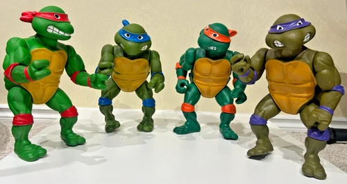 Teenage Mutant Ninja Turtles Giants Vintage all 4 figures