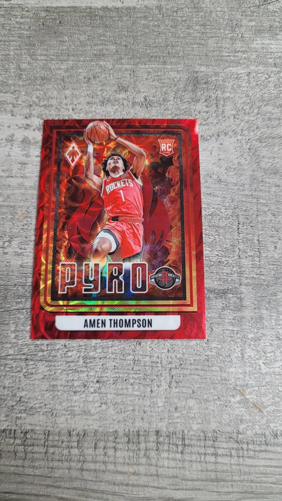 2023-24 Panini Phoenix Pyro Red International Prizm Amen Thompson /75 Rookie