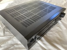 Yamaha DSP-E492 Natural Sound AV Processor / Amplifier.    Pristine Condition