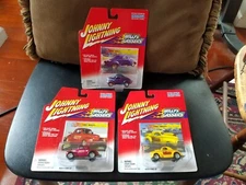 3 '01 Johnny Lightning 1941 Willy's Gassers Diecast 1/64 Wright Lirones Castelli