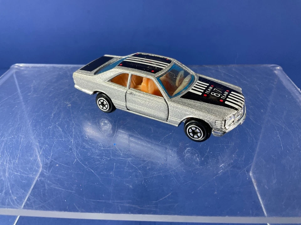 Vintage Yatming, No. 1087, 1980's Silver Mercedes Benz 500 Die-Cast Car, Team 87 - Image 3 of 4