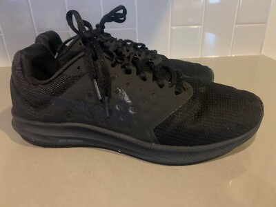 nike running downshifter trainers in triple black