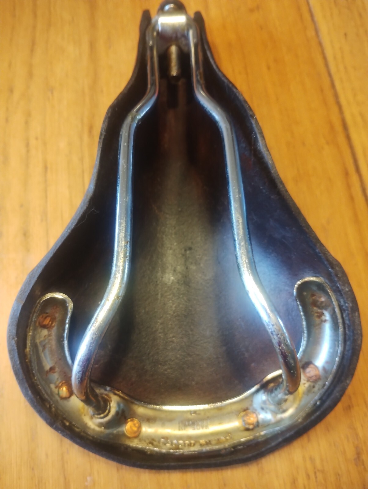 VINTAGE BROOKS PROFESSIONAL 1960s/70s BROWN LEATHER SADDLE, COPPER