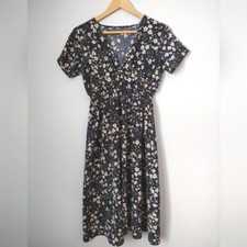 Navy Floral Midi Dress short sleeve