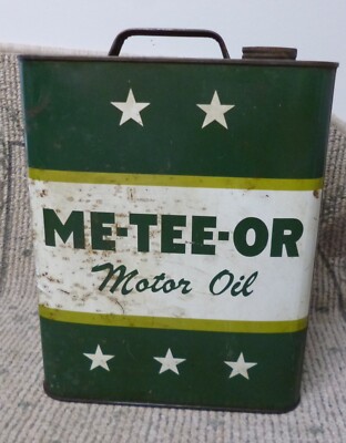 Vintage Me-Tee-Or Two Gallon Oil Can