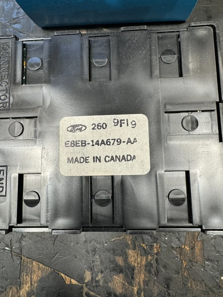 Nuevo módulo de control de cinturón de seguridad Ford Escort Tempo Topacio 1988-1994 nuevo de stock E8EB14A679AA Foto 3 de 4