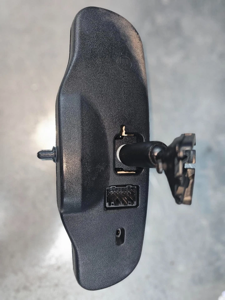 05 06 07 2008 09 10 Espejo retrovisor con telemática Pontiac G 6 Foto 2 de 4