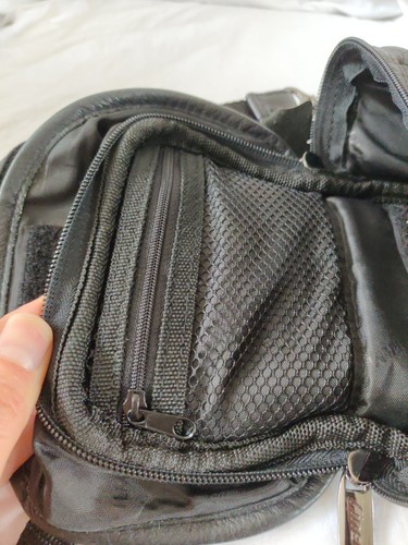 Fujifilm Leather Camera Shoulder Bag Camera Carry Case - Picture 5 of 9