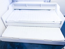 White Wooden Day Bed with Guest Bed and 2 mattresses