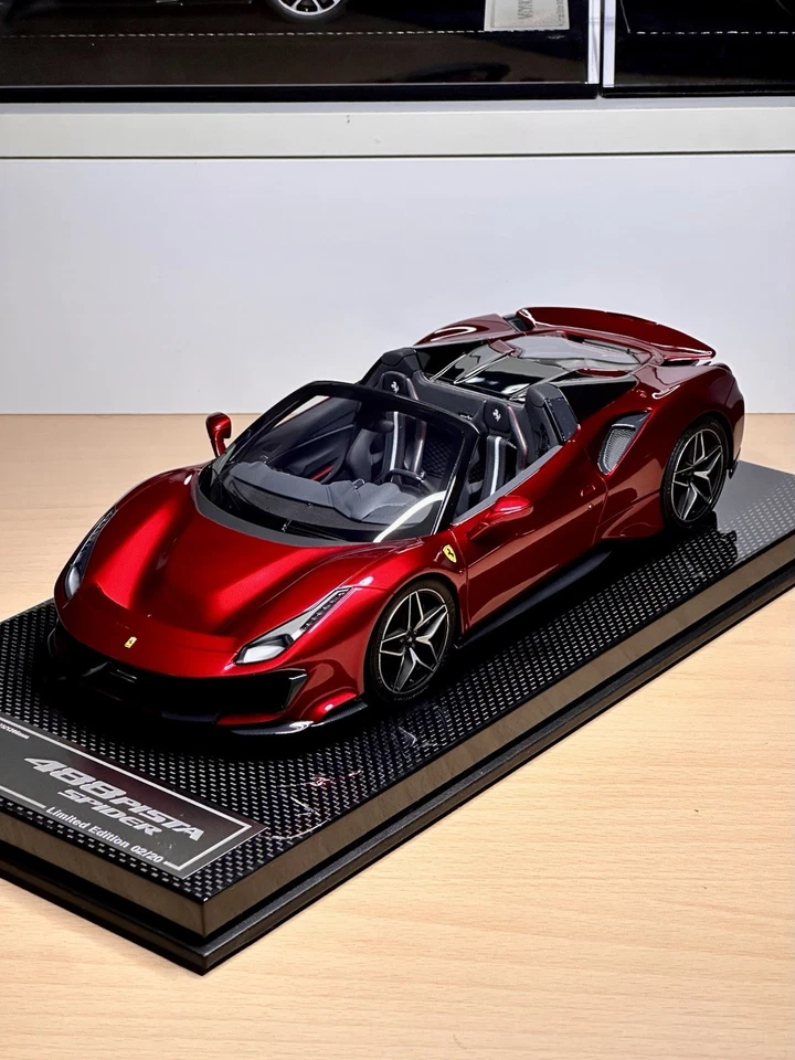 Ferrari 488 Pista Spider 1:18 Dino Model DM (no BBR, MR, Ivy, DG, Autoart, HWE) - Immagine 4 di 4